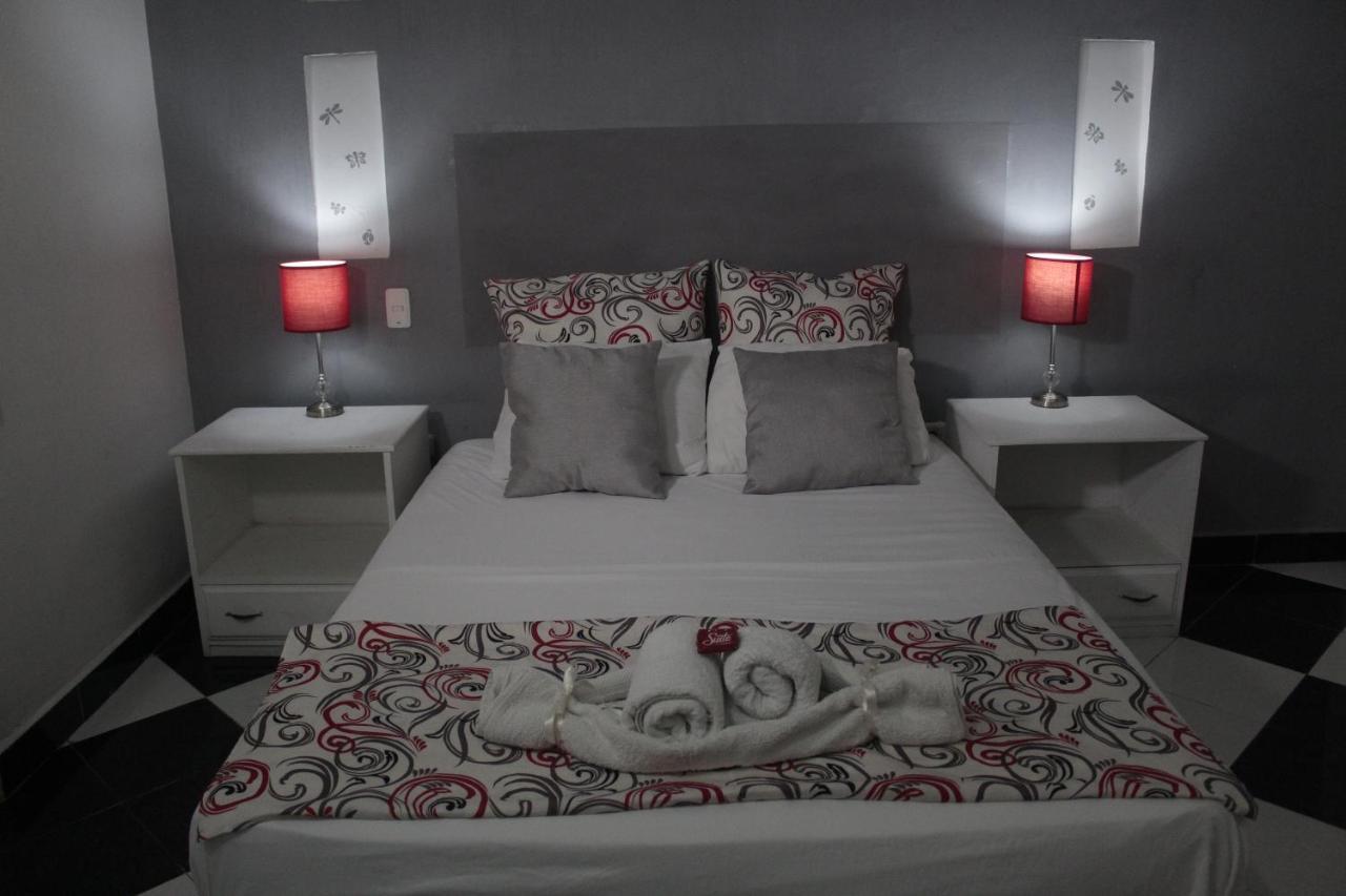 Hostal La Costena *