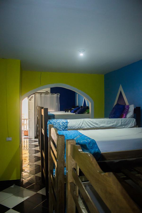 La Costena Hostal