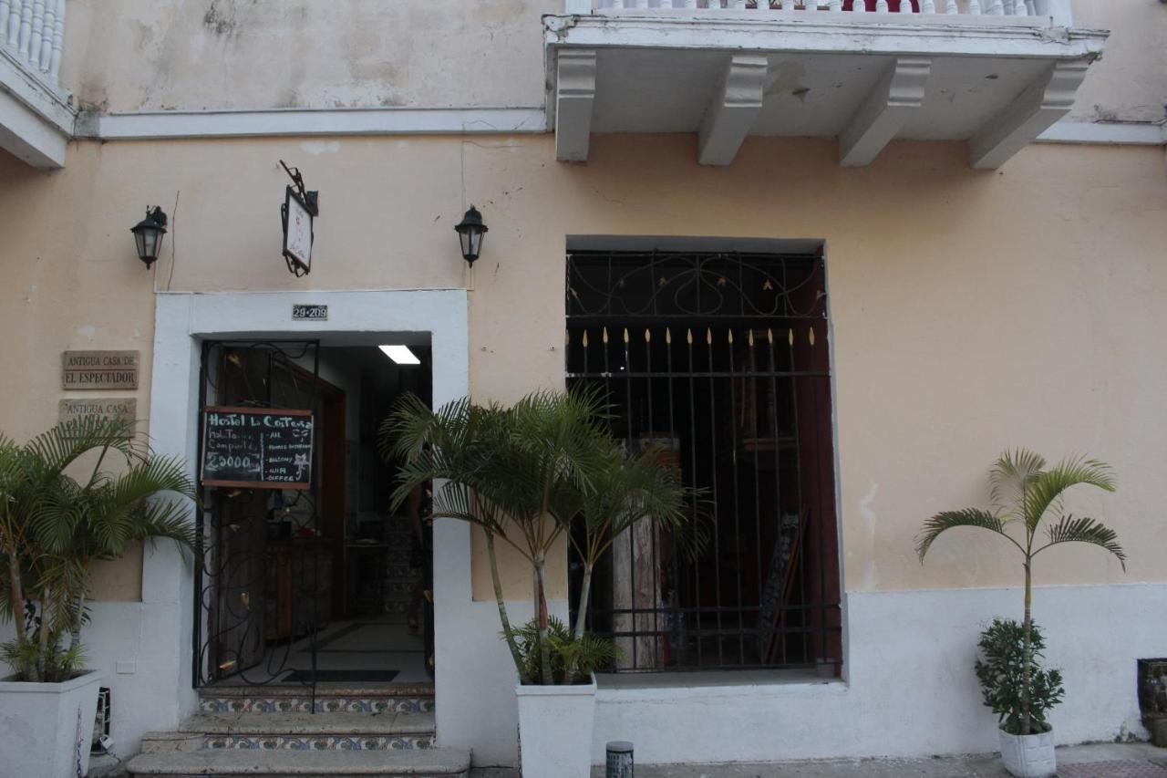 Hostal La Costena