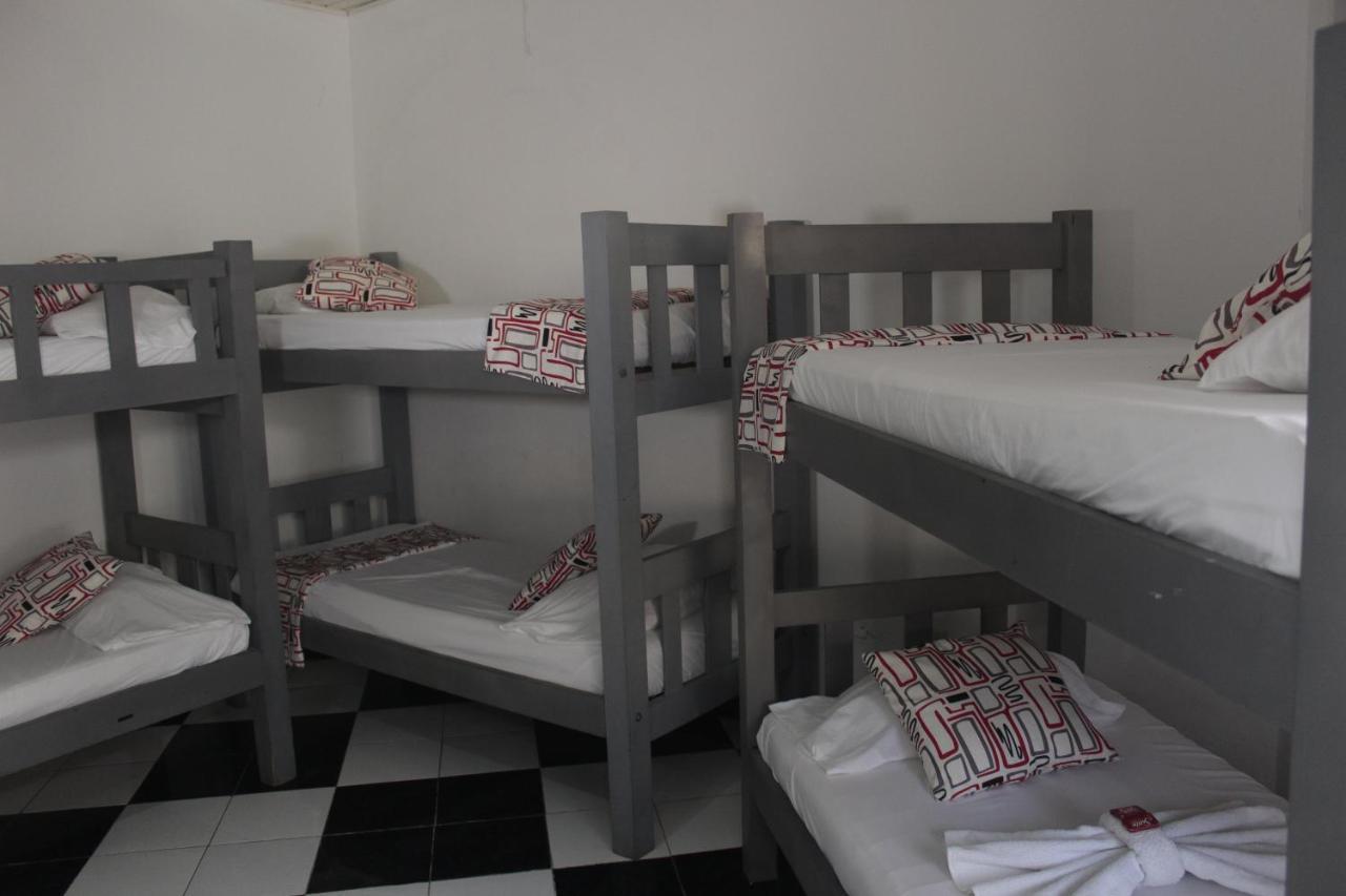 Hostal La Costena *